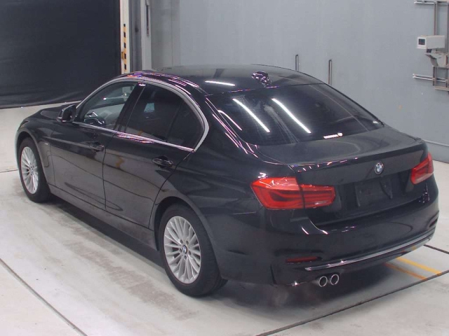 BMW 3 SERIES 2019