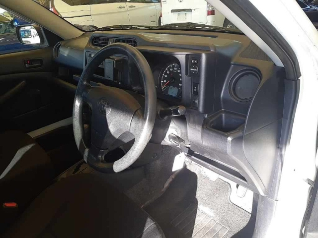 TOYOTA PROBOX 2014