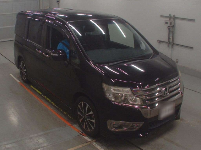 HONDA STEP WAGON 2012