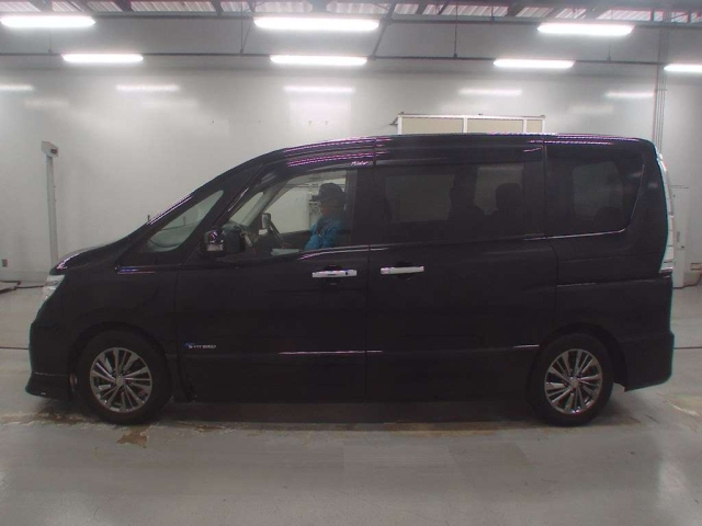 NISSAN SERENA 2014
