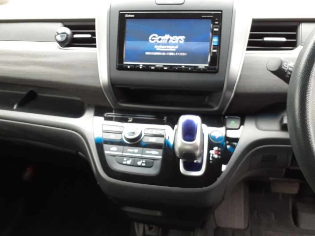 HONDA FREED 2018