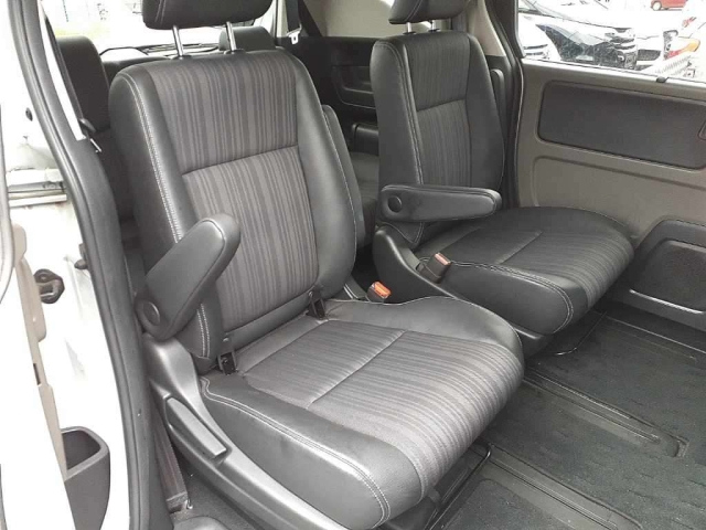 HONDA FREED 2018