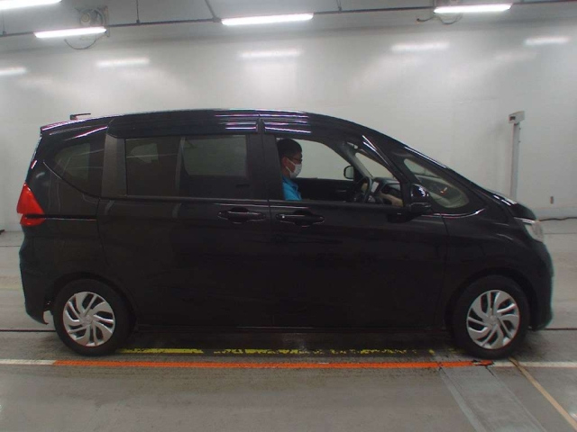 HONDA FREED 2017