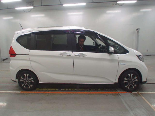 HONDA FREED 2020