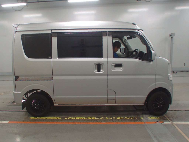 NISSAN CLIPPER VAN 2016