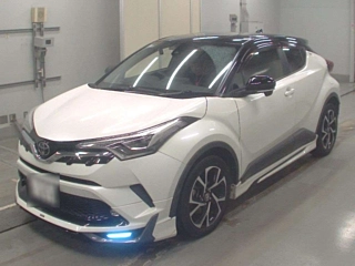 TOYOTA C-HR 2018
