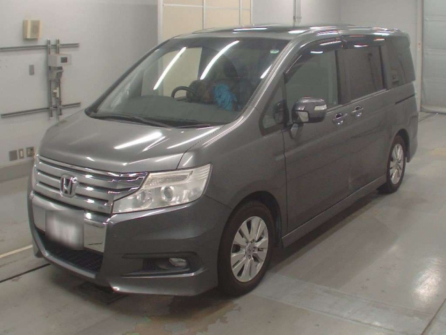 HONDA STEP WAGON 2009