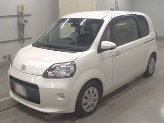 TOYOTA PORTE 2015