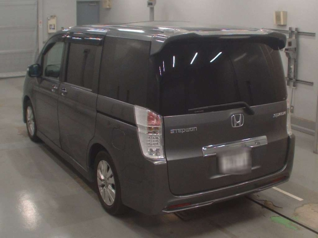 HONDA STEP WAGON 2009