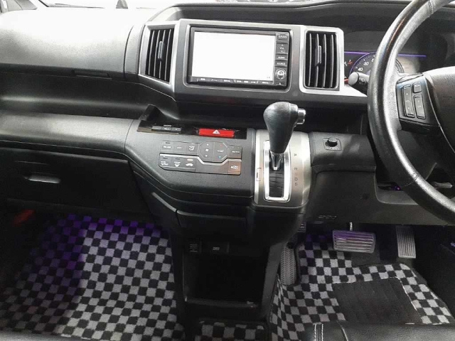 HONDA STEP WAGON 2009