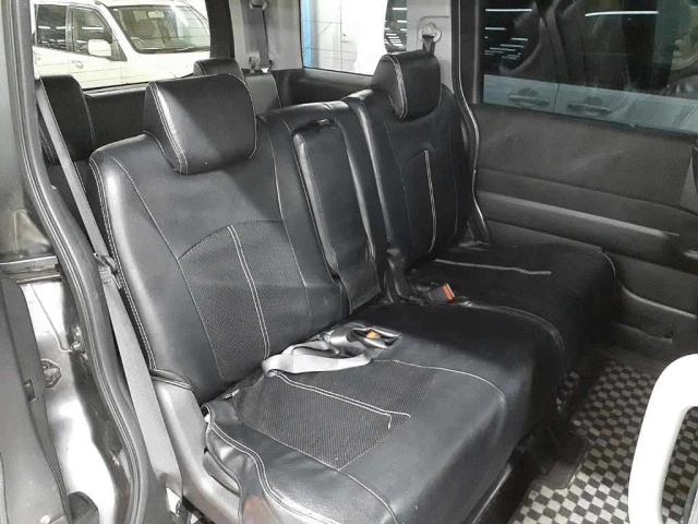 HONDA STEP WAGON 2009