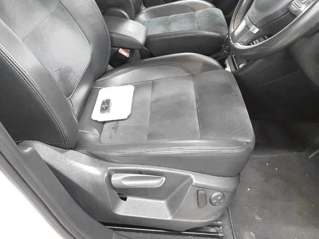 VOLKSWAGEN SHARAN 2012