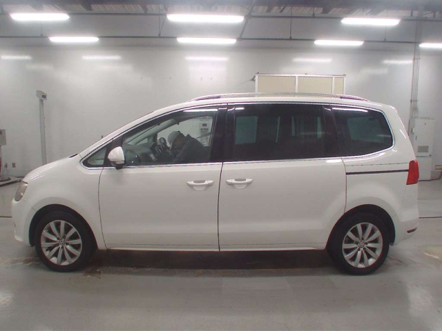 VOLKSWAGEN SHARAN 2012