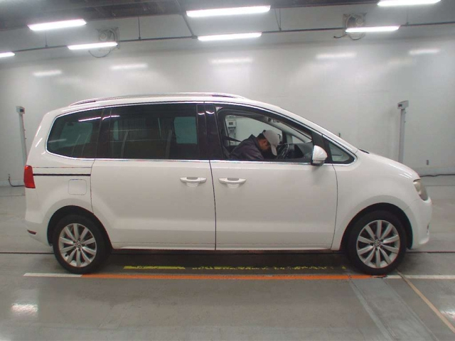VOLKSWAGEN SHARAN 2012