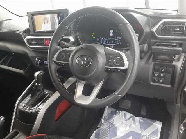 TOYOTA RAIZE 2020