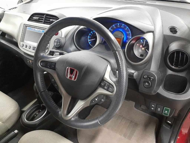 HONDA FIT 2011