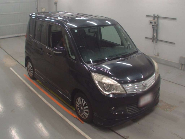 SUZUKI SOLIO 2011
