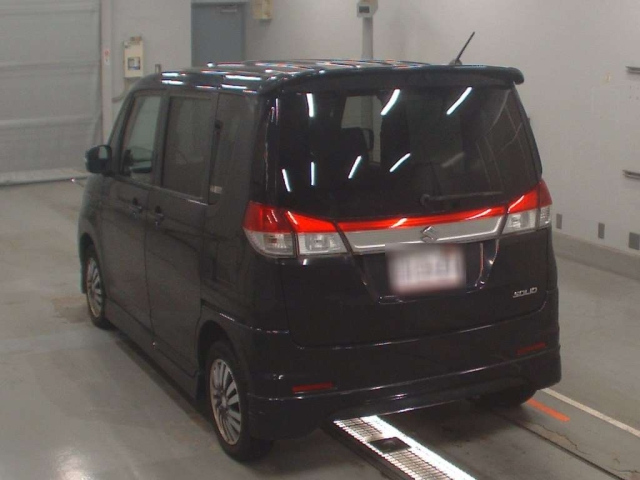 SUZUKI SOLIO 2011