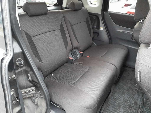 SUZUKI SOLIO 2011