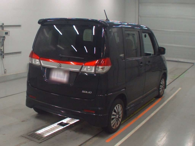 SUZUKI SOLIO 2011