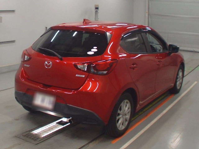 MAZDA DEMIO 2014