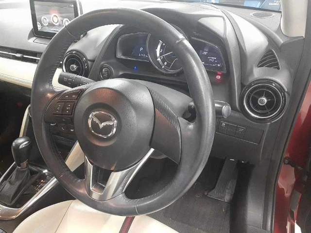 MAZDA DEMIO 2014