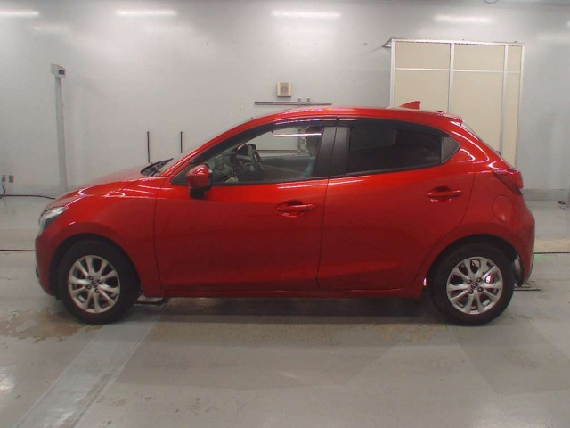 MAZDA DEMIO 2014