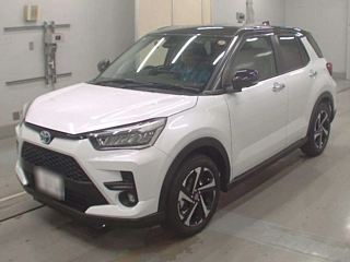 TOYOTA RAIZE 2025