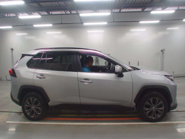 TOYOTA RAV4 2022
