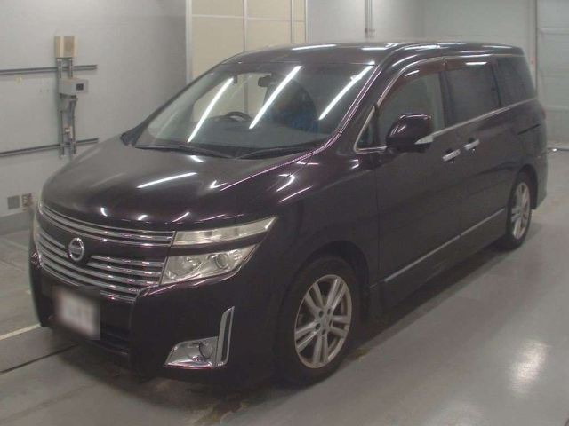 NISSAN ELGRAND 2010