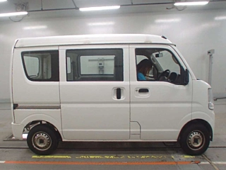 MITSUBISHI MINICAB VAN 2015