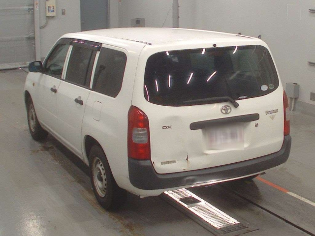 TOYOTA PROBOX 2010