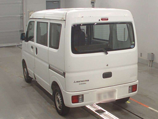 MITSUBISHI MINICAB VAN 2015