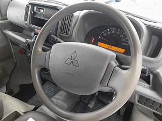 MITSUBISHI MINICAB VAN 2015