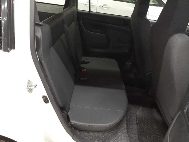 TOYOTA PROBOX 2010