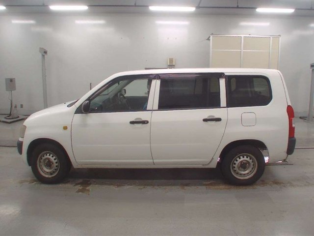 TOYOTA PROBOX 2010