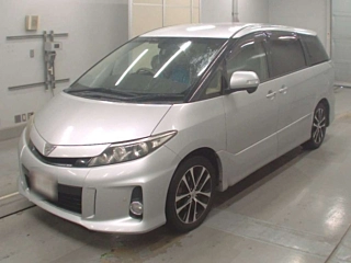 TOYOTA ESTIMA 2013