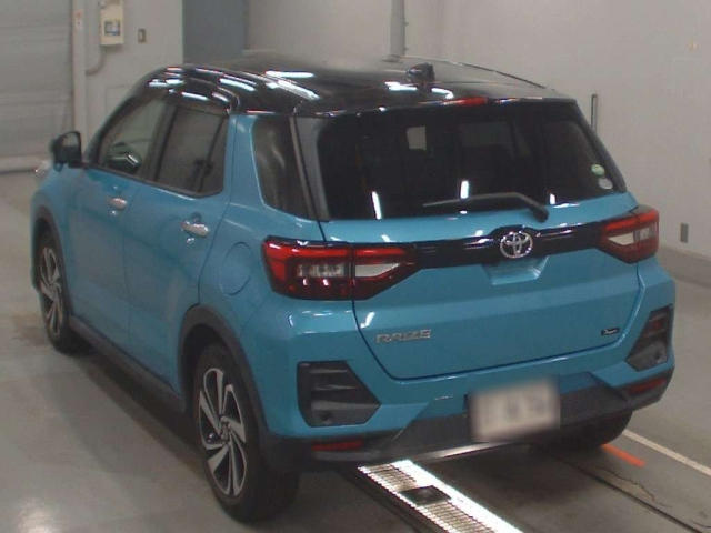 TOYOTA RAIZE 2020