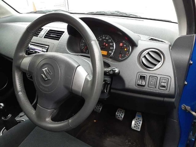 SUZUKI SWIFT 2009