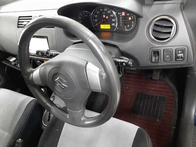 SUZUKI SWIFT 2008