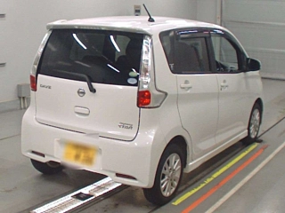 NISSAN DAYZ 2014
