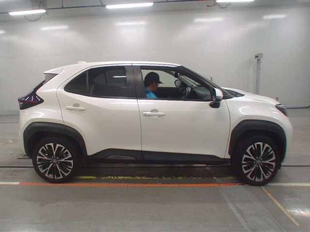 TOYOTA YARIS CROSS 2022