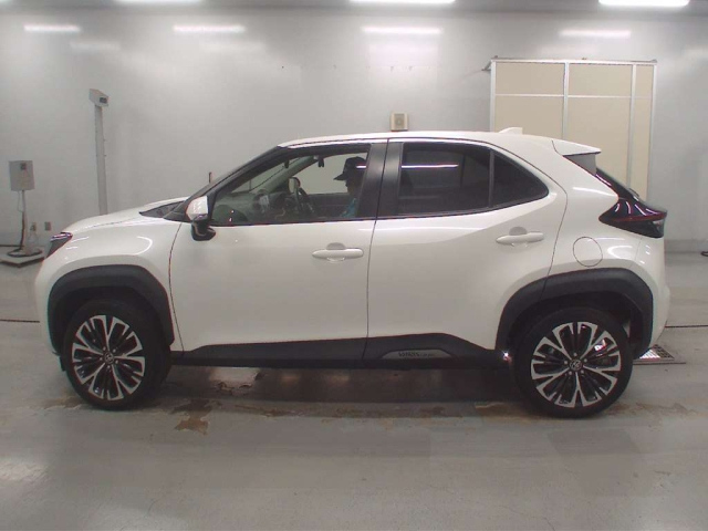 TOYOTA YARIS CROSS 2022