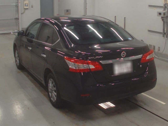 NISSAN SYLPHY 2019
