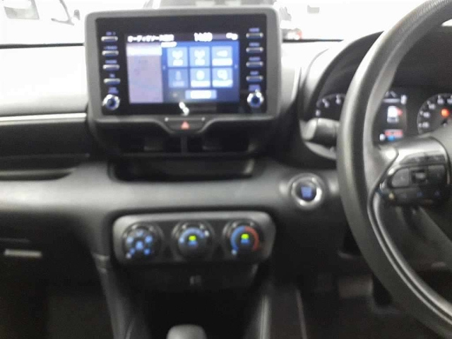 TOYOTA YARIS 2021