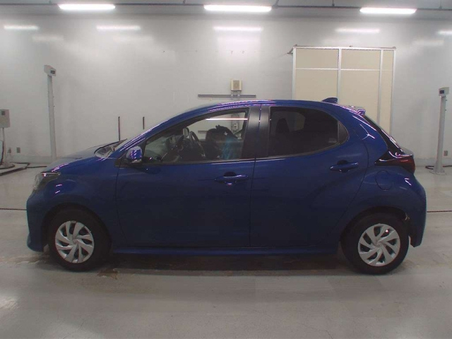 TOYOTA YARIS 2021