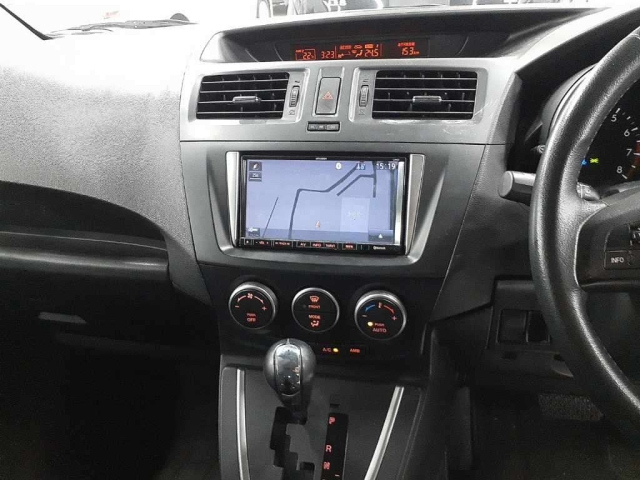 MAZDA PREMACY 2012