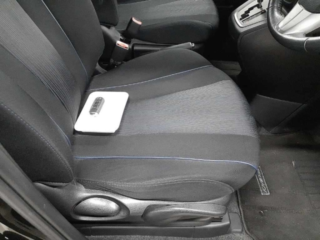 MAZDA PREMACY 2012