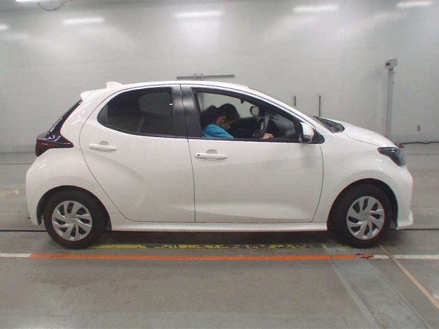 TOYOTA YARIS 2022