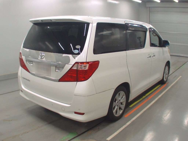 TOYOTA ALPHARD 2009